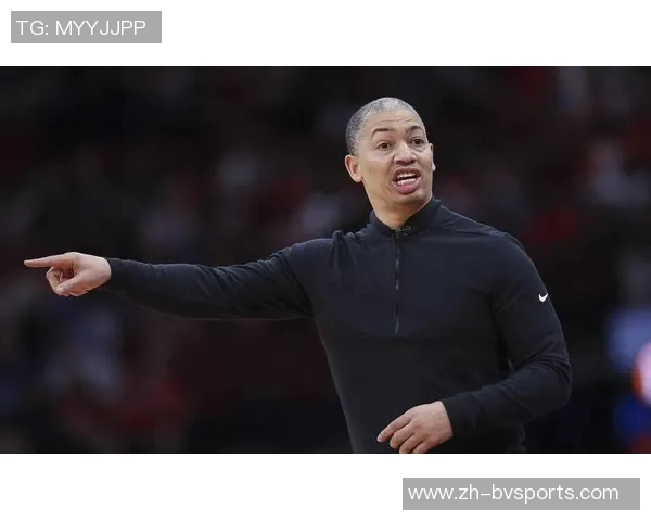 泰伦卢透露比尔因背部受伤缺席比赛原因分析 泰伦卢透露比尔因背部受伤缺席比赛原因分析